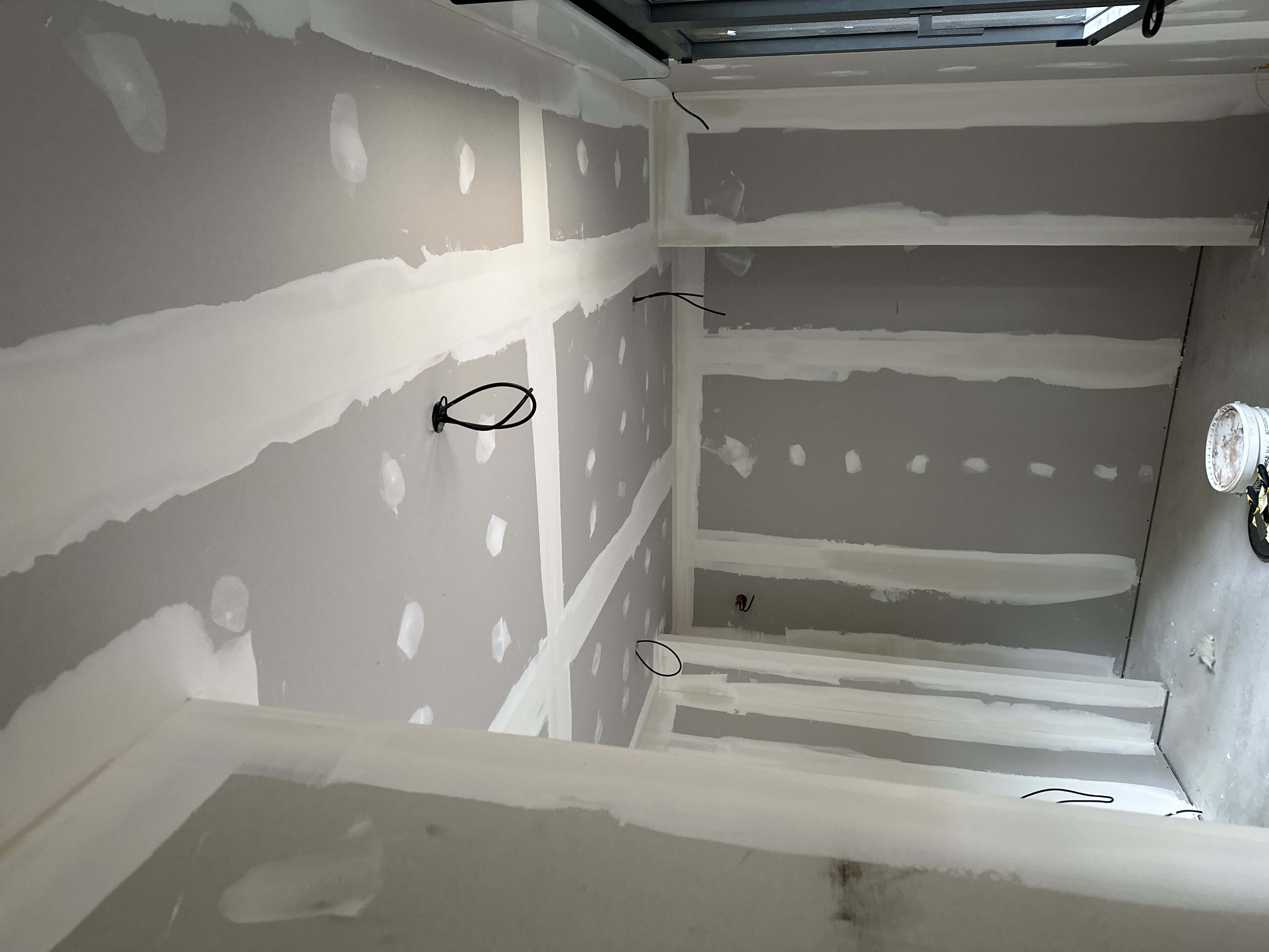 Service renovation interieure 09 entre particuliers